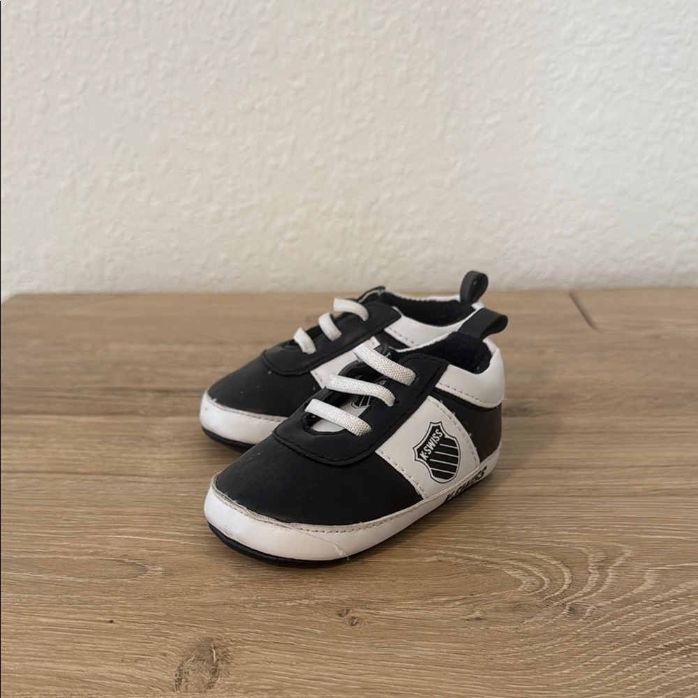 Stylish Black and White Crib Shoes